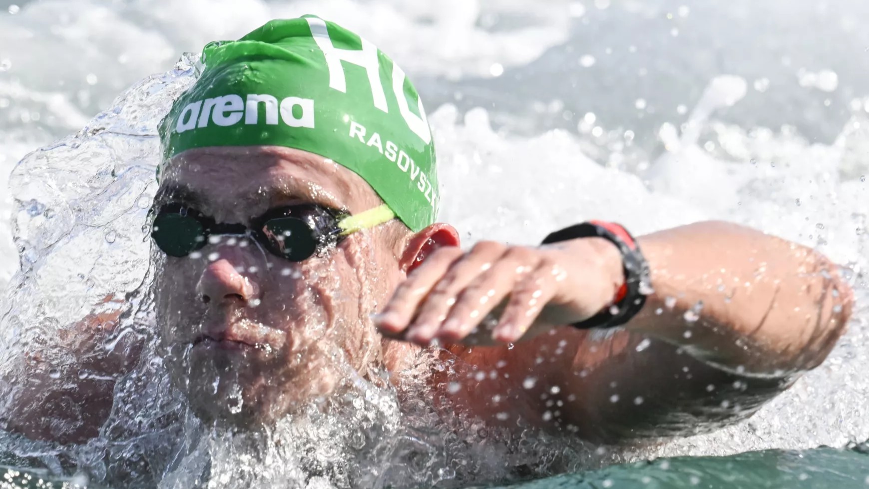 Olasz dominancia a férfiak 10 km-es nyitányán